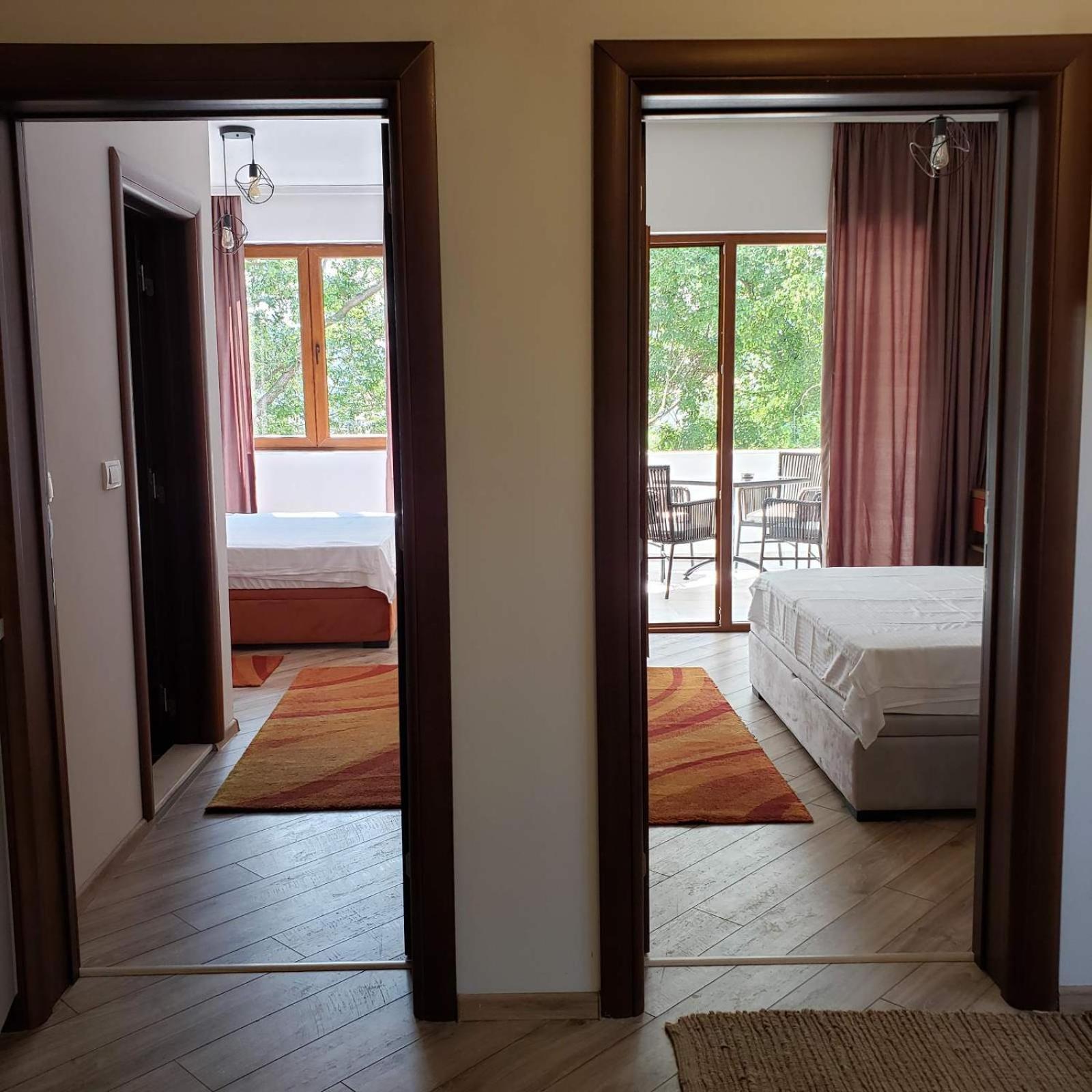 Green Hill Apartments Ulcinj Bilik gambar